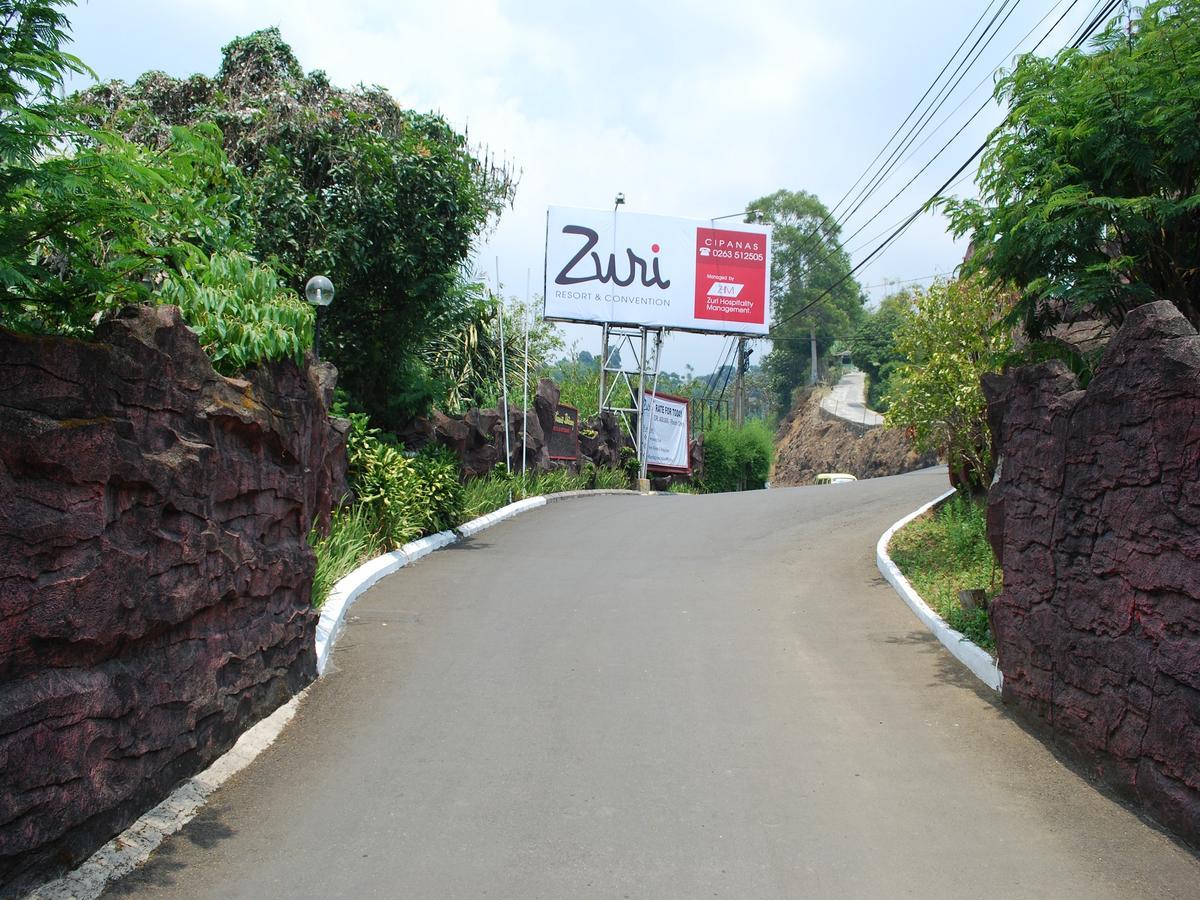 Zuri Resort Cipanas Puncak Exteriör bild